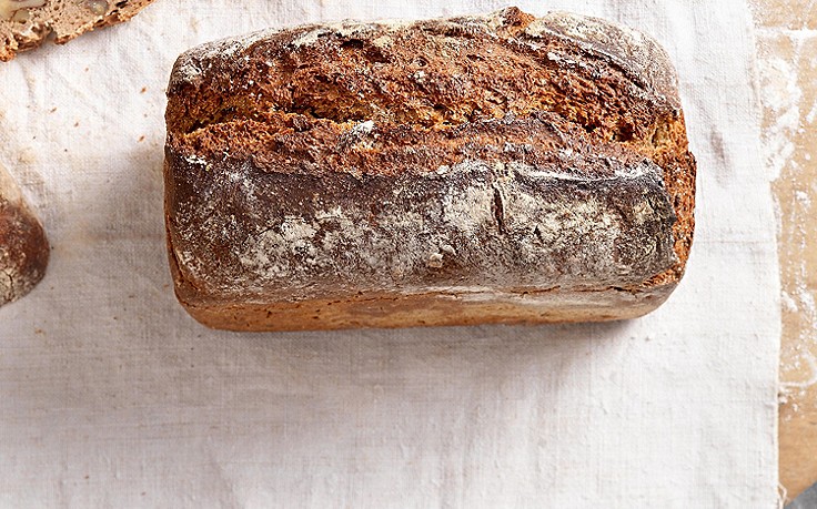Foto: Eisenhut & Mayer Volkornbrot mit Sauerteig und Leinsamen