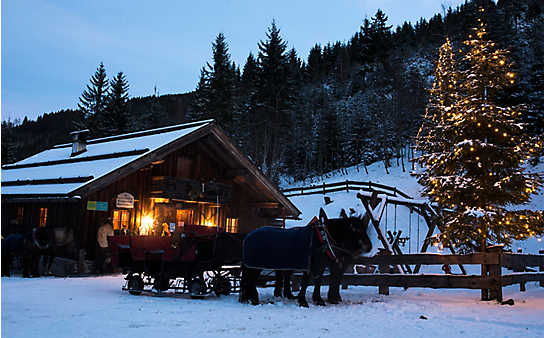 5 Salzburger Adventmärkte für Genießer - (c) Foto: Saalfelden Leogang Touristik/Artisual 5 Salzburger Adventmärkte für Genießer