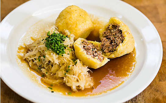 Hausruckviertler Hascheeknödel - (c) Foto: Michael Reidinger Hascheeknödel