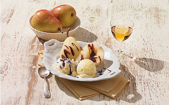 Herbstlicher Eisgenuss: Birne Helene - (c) Foto: Eisenhut & Mayer Birne Helene