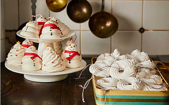 Windgebäck für den Christbaum - (c) Foto: Philip Schönauer Windgebäck für den Christbaum
