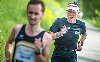 Destination Red Bull: Laufe mit Andreas Goldberger - (c) @ Philip Platzer for Wings for Life World Run Destination Red Bull: Laufe mit Andreas Goldberger