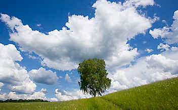 Naturphänomene: Was Wolken über das Wetter verraten - (c) Foto: Mauritius Images Naturphänomene: Was Wolken über das Wetter verraten