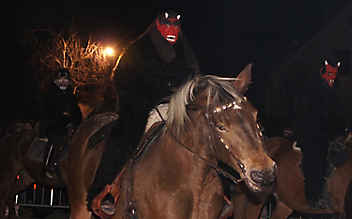 Veranstaltungs-Tipp: Krampusritt in Wiesmath (NÖ) - (c) Foto: Veranstalter Veranstaltungs-Tipp: Krampusritt in Wiesmath (NÖ)