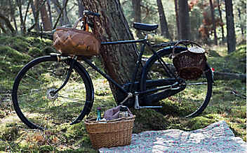 Drei versteckte Picknick-Plätze in Wien-Umgebung - (c) Foto: Mauritius Images Drei versteckte Picknick-Plätze in Wien-Umgebung