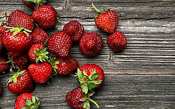 Schöne Haut: Geheimwaffe Erdbeeren - (c) Foto: iStock.com Schöne Haut: Geheimwaffe Erdbeeren