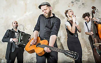 Veranstaltungstipp: Sprudel, Sprudel & Musik (OÖ)
- (c) Foto: Sprudel/Musik Veranstaltungstipp: Sprudel, Sprudel & Musik (OÖ)