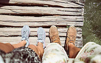 Mit diesen Tricks riechen Schuhe wieder frisch - (c) Foto: Mauritius Images Mit diesen Tricks riechen Schuhe wieder frisch