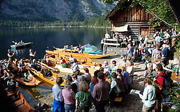 Veranstaltungstipp: Musikalische Herbstwanderung (Stmk.)
- (c) Foto: Ausseer Tourismus Veranstaltungstipp: Musikalische Herbstwanderung (Stmk.)