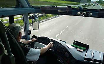 9-jähriger Bub kapert Linienbus und fährt los - (c) Bild: Pixabay 9-jähriger Bub kapert Linienbus und fährt los