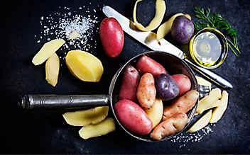 5 Rezepte mit Erdäpfel
- (c) Foto: Mauritius Images 5 Rezepte mit Erdäpfel