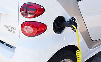 Keine Vignettenpflicht für E-Autos? - (c) Bild: Pixabay Keine Vignettenpflicht für E-Autos?
