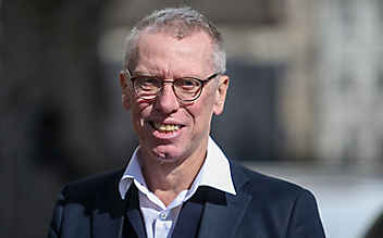 Peter Stöger spricht über seine Zukunftspläne - (c) GEPA pictures/ Mario Kneisl Peter Stöger spricht über seine Zukunftspläne