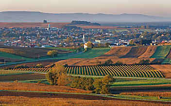 4 Gründe, warum es uns ins Mittelburgenland zieht
- (c) Foto: Mauritius Images 4 Gründe, warum es uns ins Mittelburgenland zieht