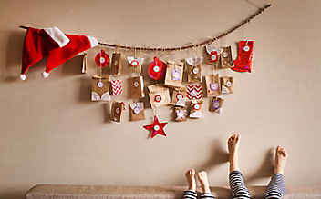 5 Ideen, womit man einen selbst gemachten Adventkalender befüllen kann
- (c) Foto: iStock 5 Ideen, womit man einen selbst gemachten Adventkalender befüllen kann