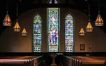 Pfarrer stiehlt 120.000 Euro aus Kirchenkasse
- (c) pixabay.com Pfarrer stiehlt 120.000 Euro aus Kirchenkasse