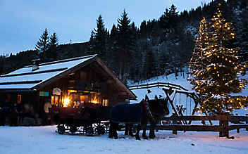 5 Salzburger Adventmärkte für Genießer - (c) Foto: Saalfelden Leogang Touristik/Artisual 5 Salzburger Adventmärkte für Genießer