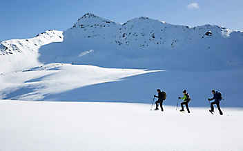 3 wunderbare Orte zum Schneeschuhwandern - (c) Foto: Paul Kranzler 3 wunderbare Orte zum Schneeschuhwandern