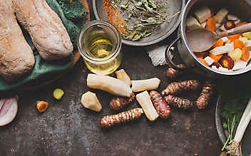 7 Rezepte für wärmende Suppen - (c) Foto: Mauritius Images 7 Rezepte für wärmende Suppen
