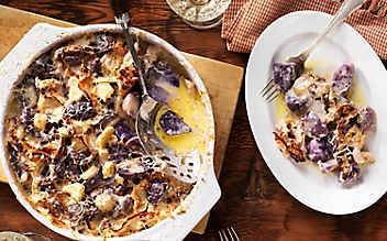 Trüffelerdäpfel-Auflauf mit Speck - (c) Foto: Eisenhut & Mayer Trüffel-Erdäpfel-Auflauf