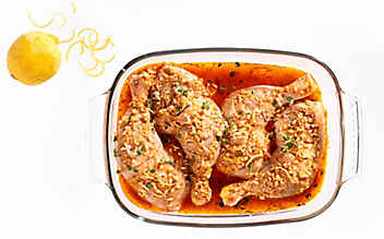 Hendlhaxerl in Ingwer-Knoblauch-Paprika-Marinade - (c) Foto: Eisenhut & Mayer Hendlkeulen