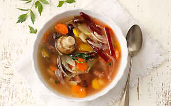 Bunte Gemüsesuppe - (c) Foto: Eisenhut & Mayer Bunte Gemüsesuppe