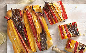 Fladenbrot mit Mangold - (c) Foto: Eisenhut & Mayer Brotfladen mit Mangold