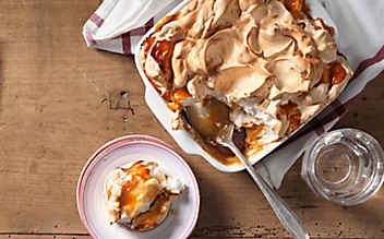 Süßes Hagebutten-Soufflé - (c) Foto: Eisenhut & Mayer Hagebuttensoufflé