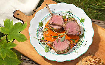 Paznauner Schafl mit Paprika-Püree - (c) Foto: Eisenhut & Mayer Paznauer Schafl