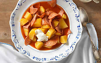 Pinzgauer Bettlmandlgulasch - (c) Foto: Eisenhut & Mayer Bettlmandlgulasch