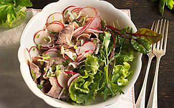 Rindfleisch-Salat mit Radieschen - (c) Foto: Eisenhut und Mayer Rindfleischsalat