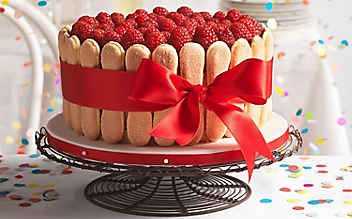 Himbeer-Torte Charlotte - (c) Foto: Eisenhut & Mayer Himbeer-Torte Charlotte