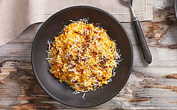 Karotten-Reis mit Zwiebeln und Speck - (c) Foto: Eisenhut & Mayer Karottenreis mit Zwiebeln