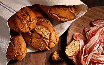 Kartoffelbrot vom Berg - (c) Foto: Eisenhut & Mayer Kartoffelbrot vom Berg