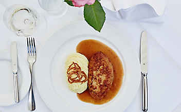Kalbsbutterschnitzel - (c) Foto: Petra Kamenar Kalbsbutterschnitzel