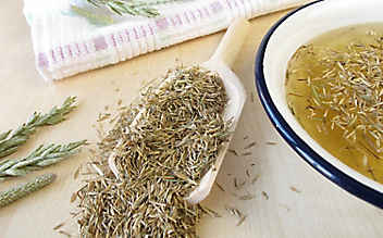 Entspannendes Heublumen-Bad - (c) Foto: Thinkstock Heublumenbad