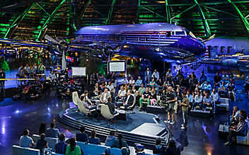 Sport und Talk aus dem Hangar-7 Sport und Talk aus dem Hangar-7